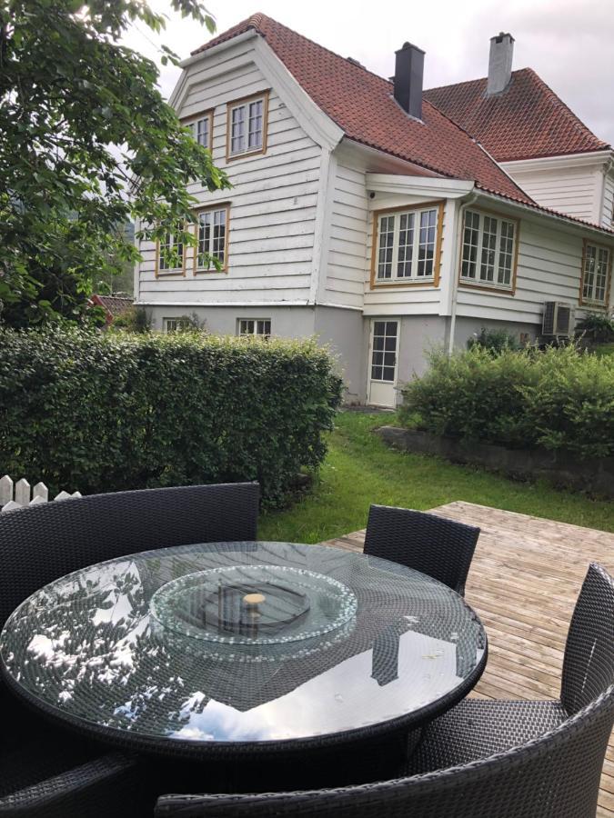 Stryn - House By The River Exterior photo